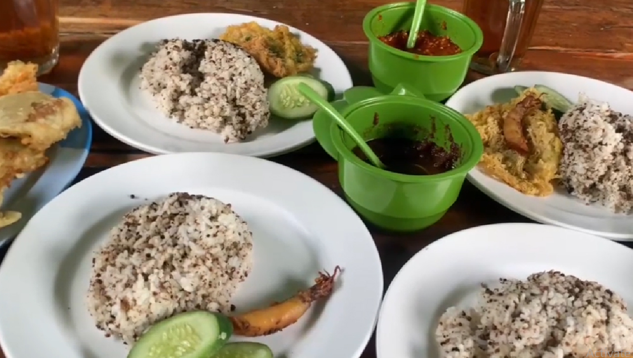 Buka Sejak Tahun 2005, ini Cara Nasi To Mughni Tetap Bertahan di Tengah Gempuran Kuliner Kekinian