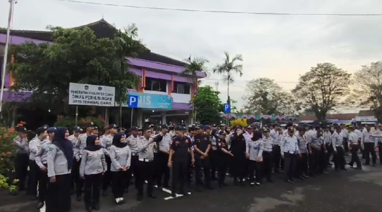 Dishub Ciamis Terjunkan 100 Personel Hadapi Mudik Lebaran , Siagakan Mobil Derek Dilengkapi Rambu Lalulintas 