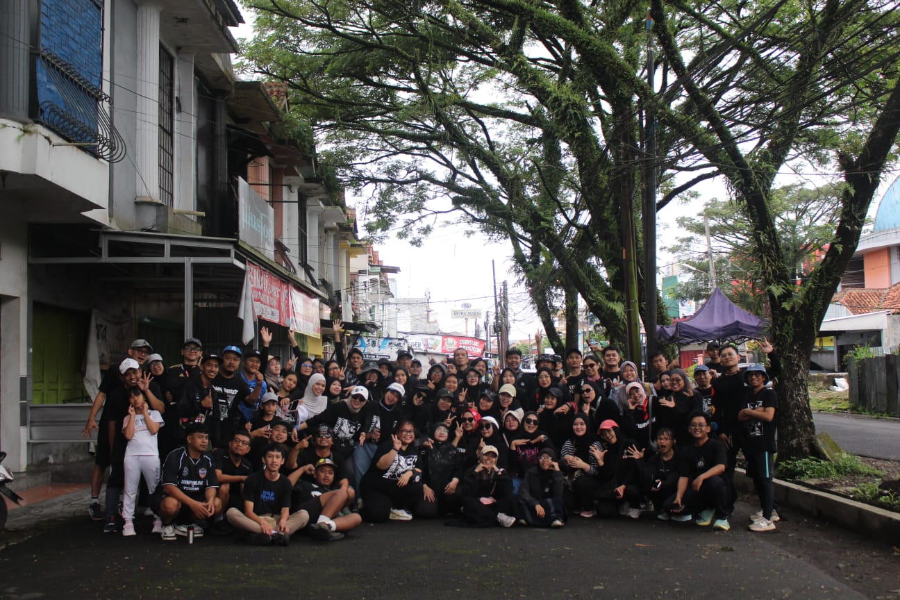 Gandeng Leumpunk Line dan Kopi Siloka, DDV Tasikmalaya Gelar “Step & Share” untuk Sedekah Daging Kurban