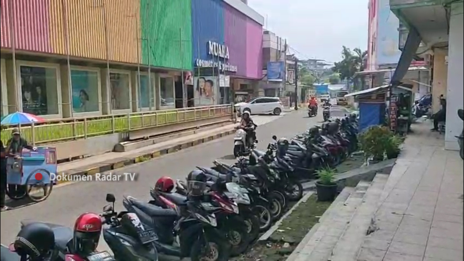 Parkir Liar Marak, Pemkot Dinilai Kalah Hadapi Premanisme, Jadi Tantangan Bagi Wali Kota Lakukan Perbaikan
