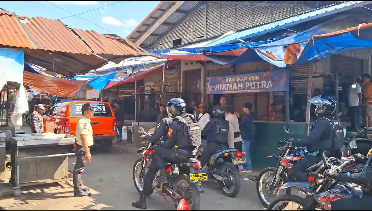 Korban PS Diduga Terakhir Terlihat Di Pasar Cikurubuk, Polisi Lakukan Olah TKP Mencari Barang Bukti