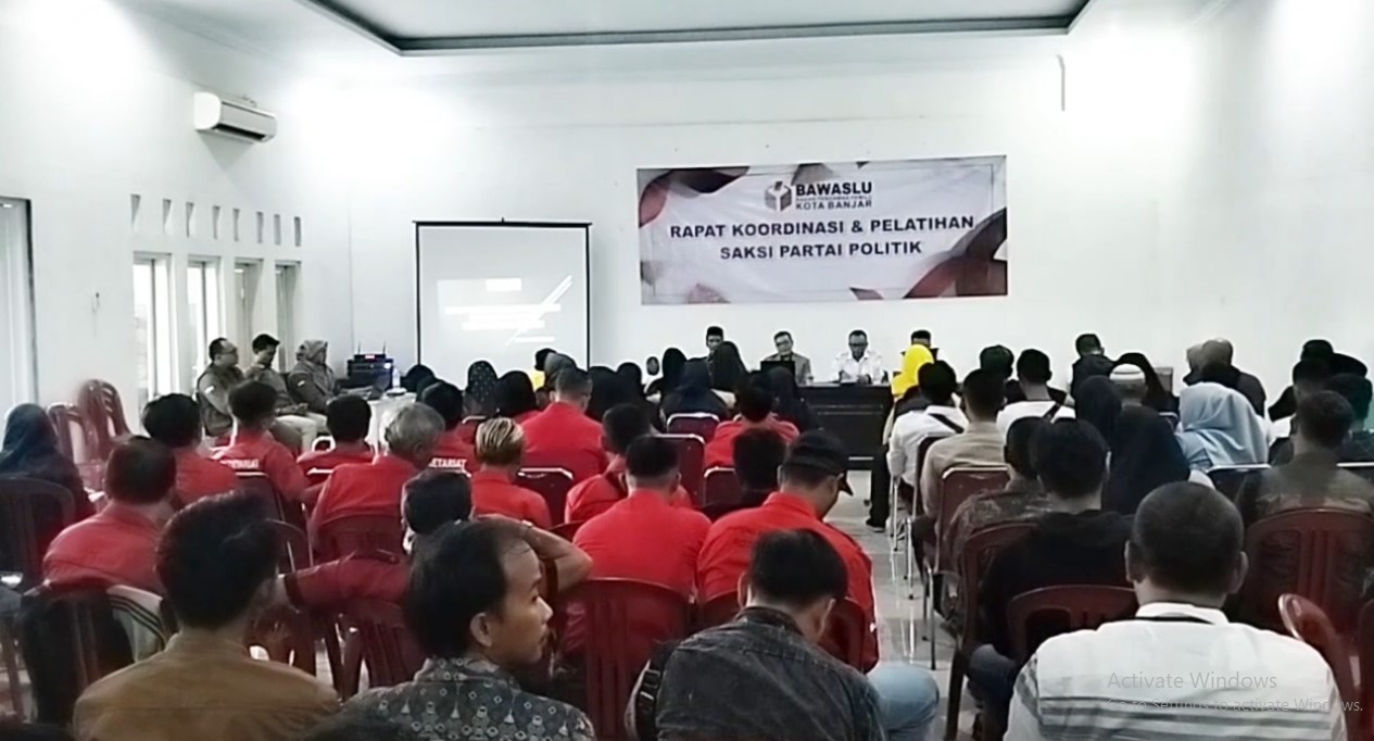 Jelang Pemilu, Ratusan Saksi Parpol di Kota Banjar Diberi Pembekalan