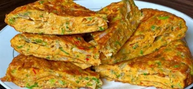 Bongkar Rahasia Dapur Minang: Trik Bikin Telur Dadar Padang Tebal dan Antigagal!