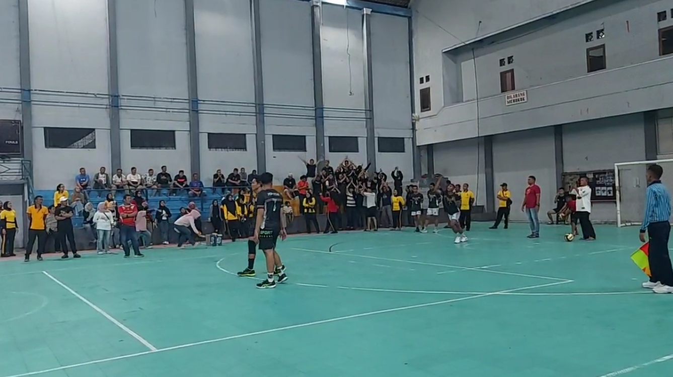 Tim Bola Voli Polres Tasik Kota Sabet Juara Se-Priangan Timur, Berhak Maju Ke Turnamen Bola Voli Piala Kapolda
