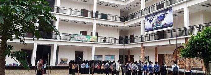 Jagat Arsy dan Dakwah Milenial: Menyemai Cinta lewat Metode Taliqan