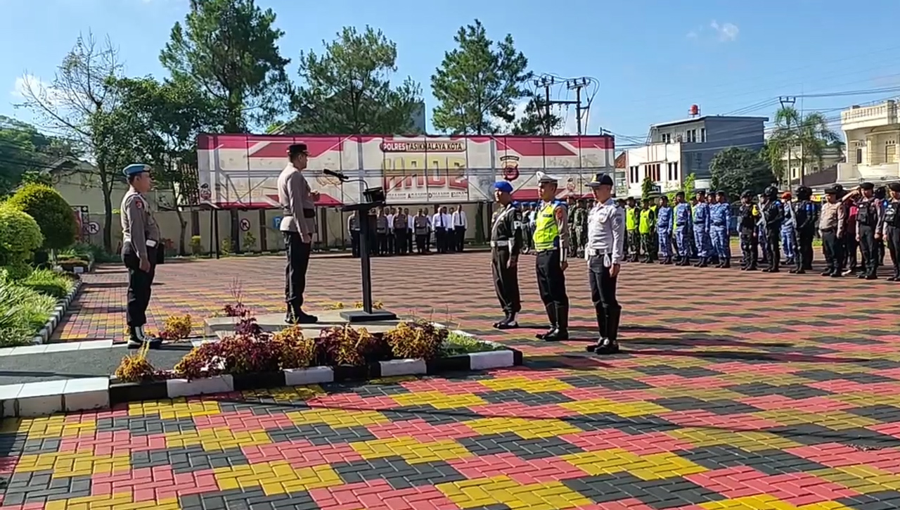 Antisipasi Gangguan Kamtibmas Jelang Nataru, Polres Tasikmalaya Kota Gelar Apel Pasukan