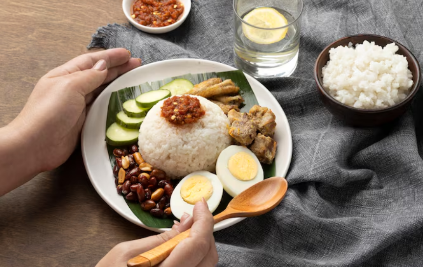Tips Pola Makan Seimbang untuk Semua Usia: Menjaga Kesehatan Tubuh dan Pikiran Tanpa Ribet Setiap Hari