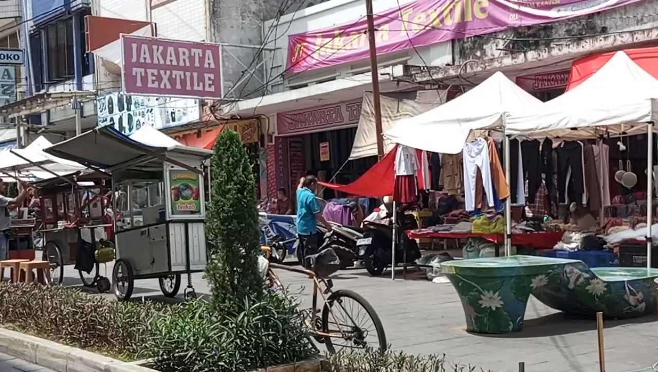 Pemkot Berencana Sediakan Drop Zone di Pedestrian Cihideung, Dinas PUTR Siapkan Penggantian Batu Andesit 