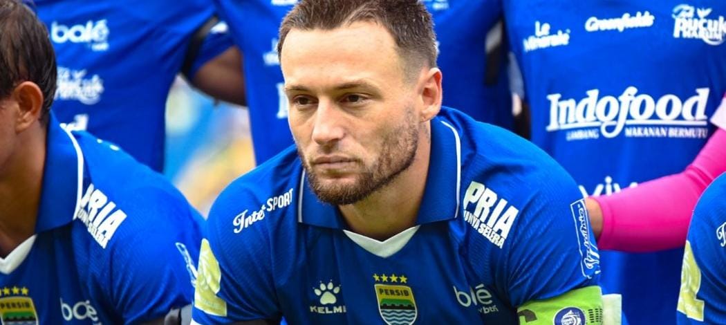 Profil Marc Klok: Perjalanan Pantang Menyerah Sang Metronom Lini Tengah