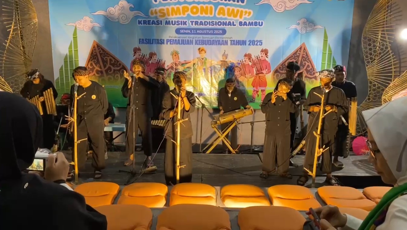Tradisi Musik Bambu Menggema di Gedung Kreatif Centre Dadaha, Merangkai Tradisi Sunda Dalam Nada yang Unik