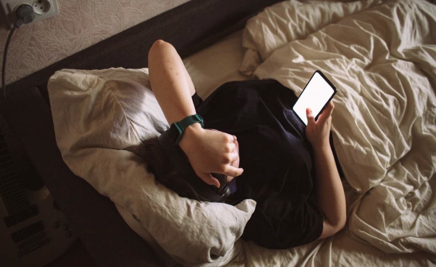 Fokus Hancur Gara-Gara Scroll? Ini Cara Balikin Konsentrasi Biar Nggak Kalah Sama Algoritma