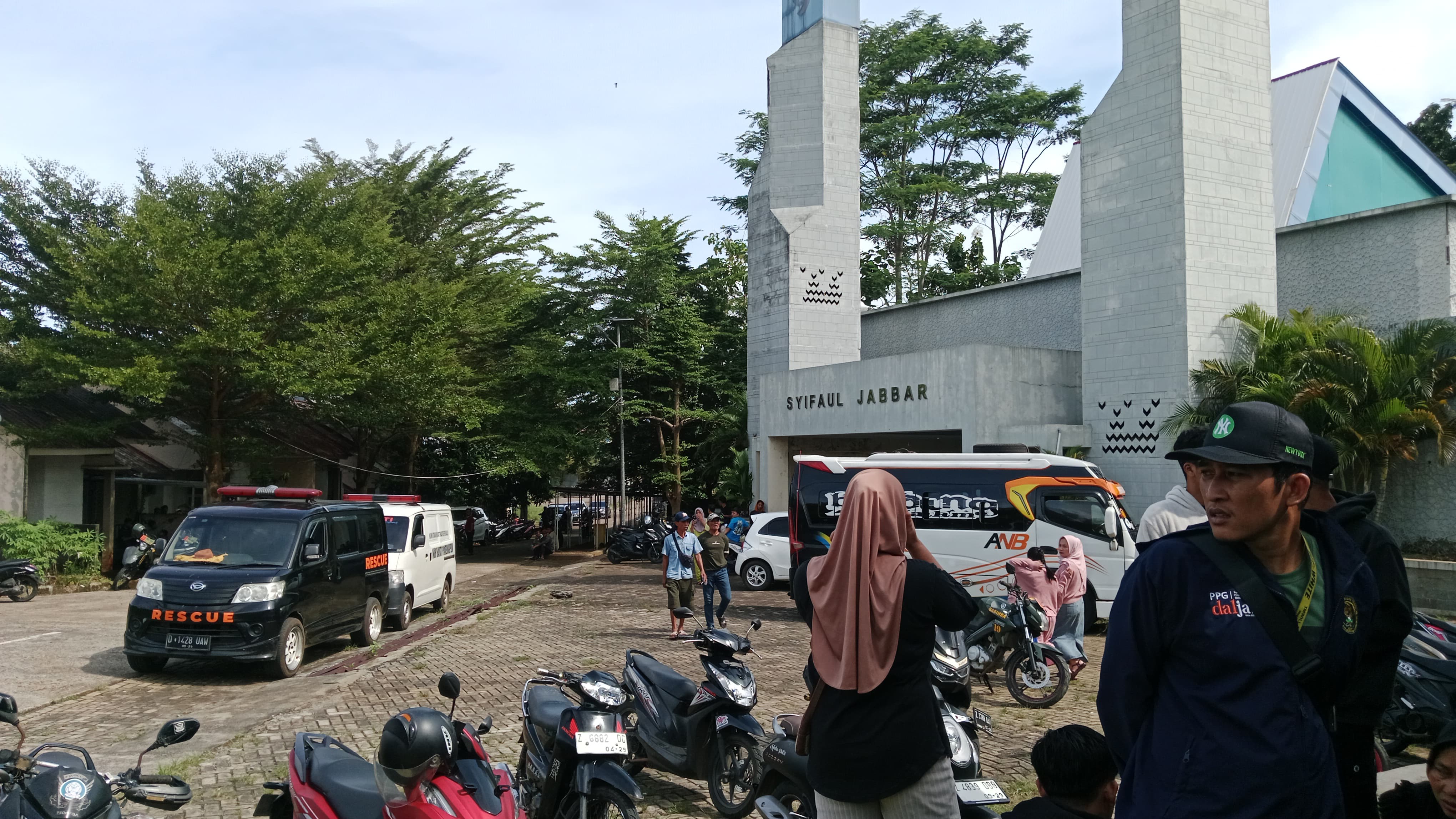 Innalillahi.... Pemusnahan Bahan Amunisi Tak Layak Pakai Dilaporkan Tewaskan 11 Orang di Garut
