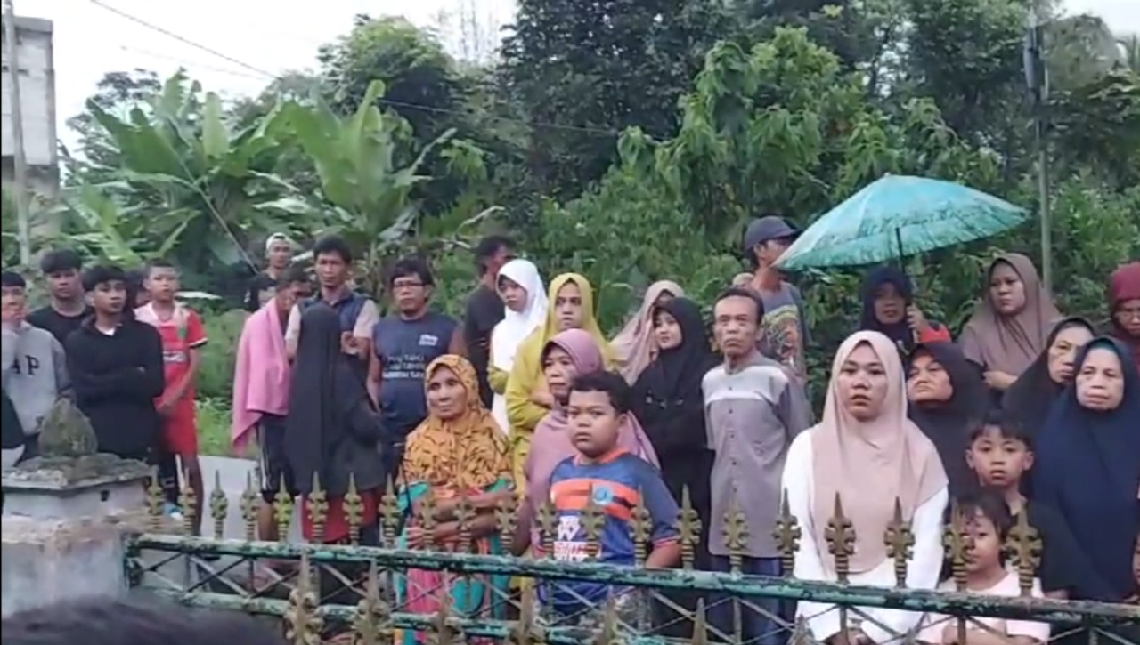  Dikejar Geng Motor, Pelajar SMK Terjatuh Hingga Meninggal Dunia, Korban Dipukul dengan Botol Hingga Terjatuh