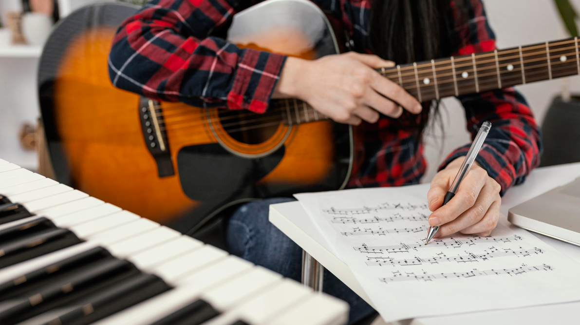 10 Chord Gitar dengan Lagu yang Bikin Semangat untuk Menjalani Hari-Harimu