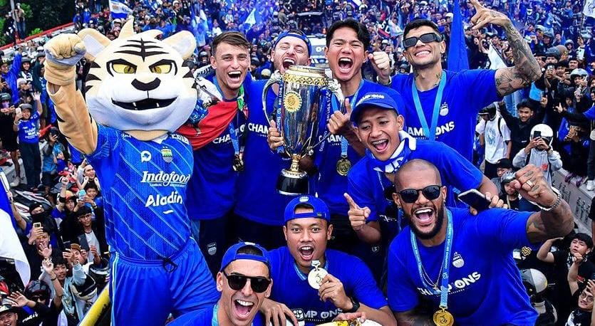 Bojan Hodak Akui Bawa Persib Bandung Juara Liga 1 2023/2024 Tak Mudah, Sebut Ada Peran Bobotoh