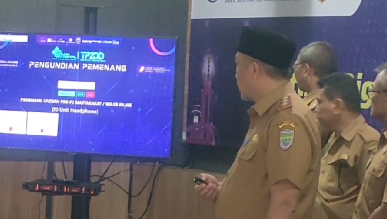 Pemda Ciamis Wajibkan Seluruh Transaksi Berbasis Digital,Pembayaran Non Tunai Berkontribusi Untuk Menaikan PAD