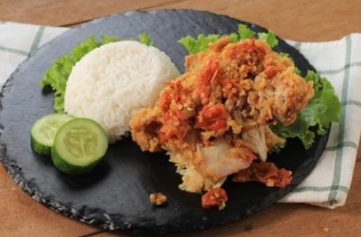 Terkuak! Ini Rahasia Resep Ayam Geprek Juara yang Bikin Lidah Bergoyang 