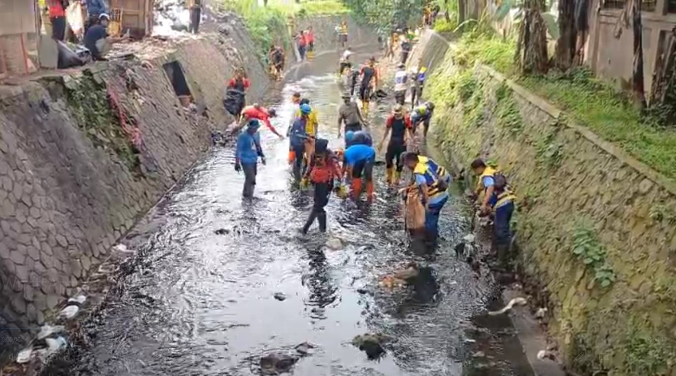 2.700 Relawan Bersihkan Sampah Kota Tasikmalaya, World Cleanup Day Ungkap Persoalan Pengelolaan Sampah
