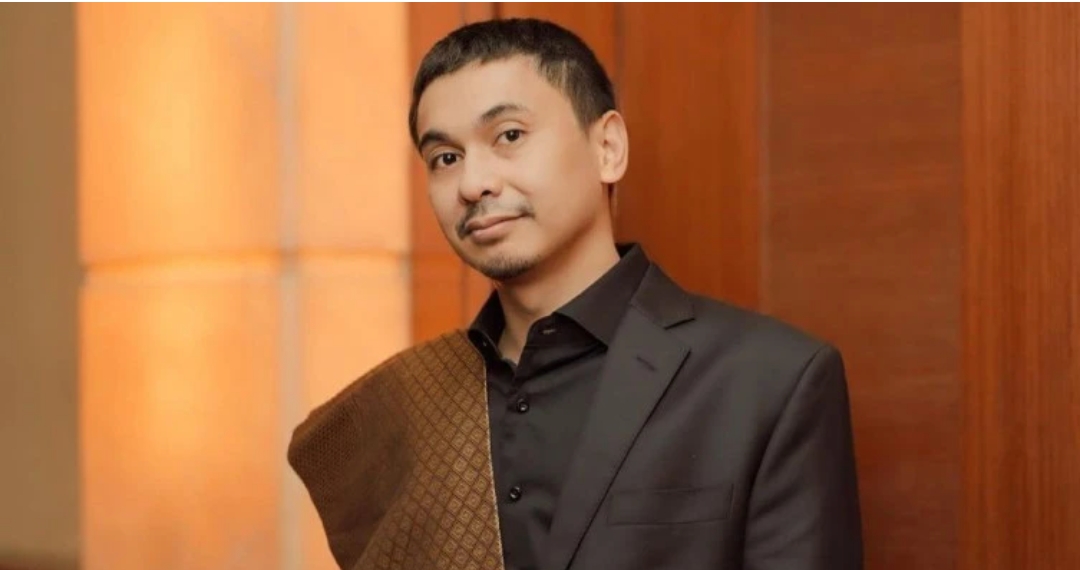 Bukan Pelit, Ini 2 Rahasia Raditya Dika Bisa Pensiun Dini di Usia 35 Tahun!