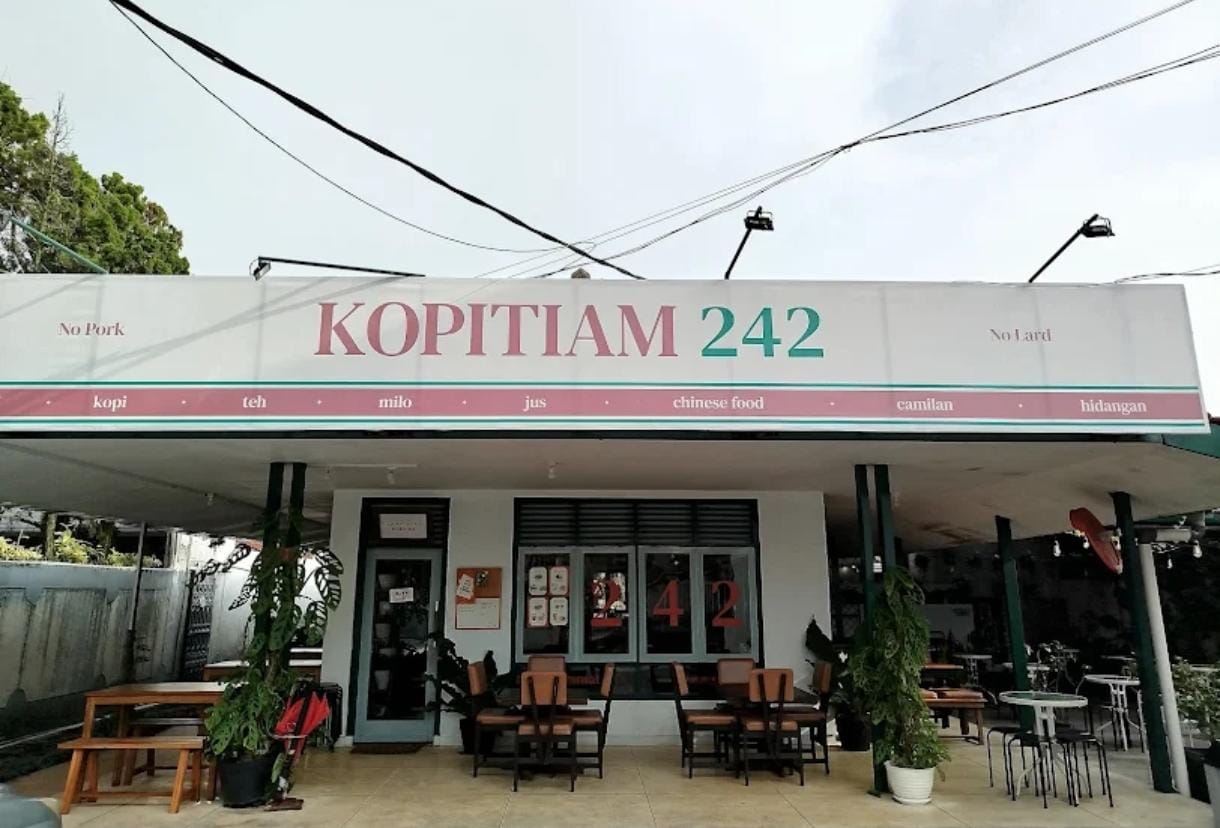 Kopitiam Tasikmalaya: Sentuhan Klasik di Kota Modern, Wajib Coba”
