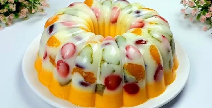 Jangan Kaget! Modal Susu & Buah Bisa Jadi Dessert Secantik Ini, Begini Triknya!