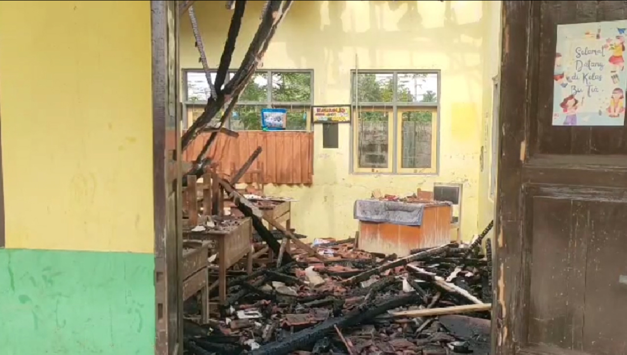 Pascakebakaran, Siswa SD Negeri 2 Kujang Belajar di Rumah, Bangunan Terbakar Akan Segera Diperbaiki 