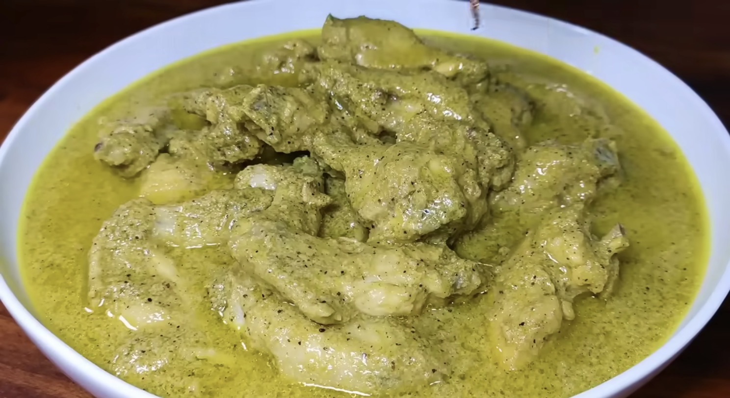 Opor Ayam Rumahan Rasa Premium, Begini Cara Bikin Bumbunya Lebih Nendang