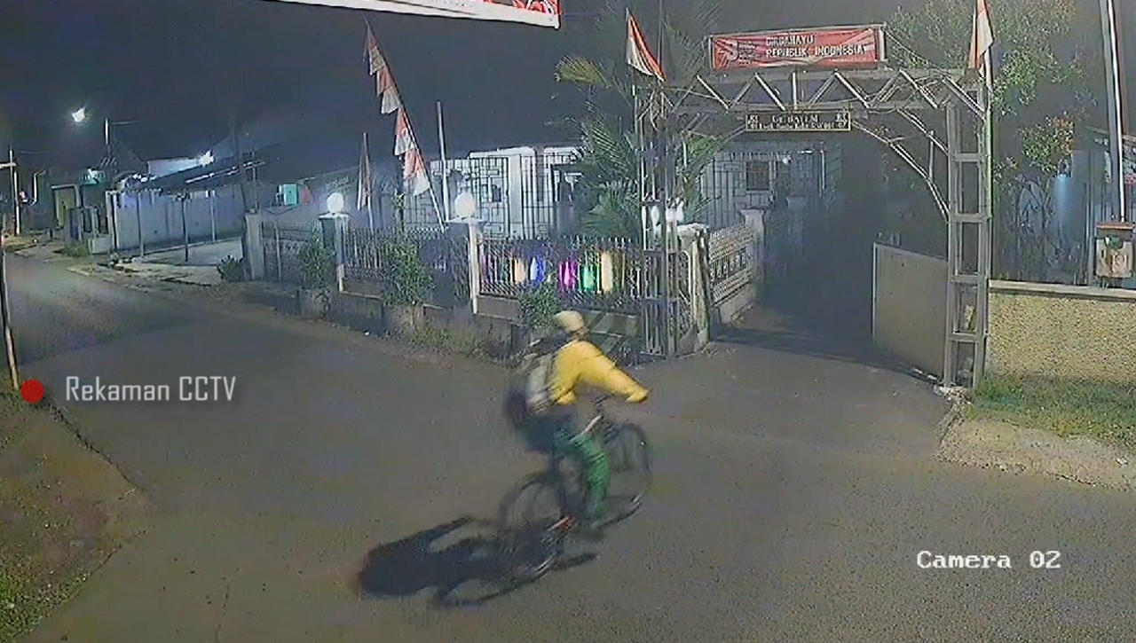 Maling Sepeda Di Banjar Kolot Terekam CCTV, Ini Cara Pelaku Gondol Sepeda