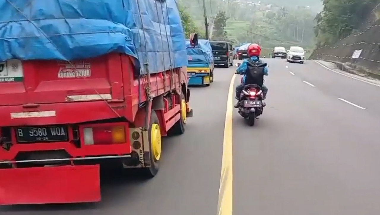 Dikenal Jalur Tengkorak, Waspada Medan Jalur Gentong, Rawan Kecelakaan Dan Longsor