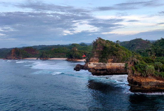 Deretan Pantai Indah Di Jawa Barat, Pangandaran Masih Jadi Favorit