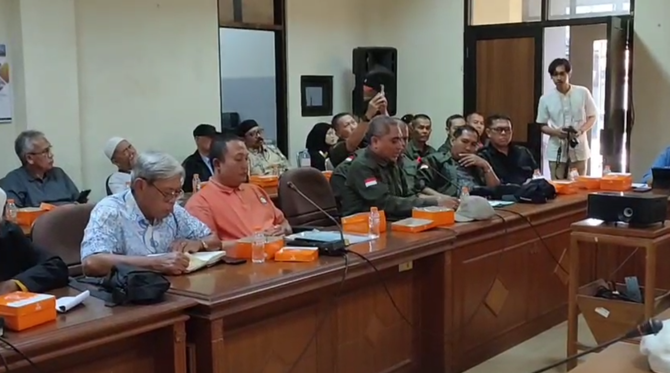 Masih Semrawut, Tapi Retribusi Pasar Naik? Para Pedagang Minta Dikembalikan ke Tarif Lama