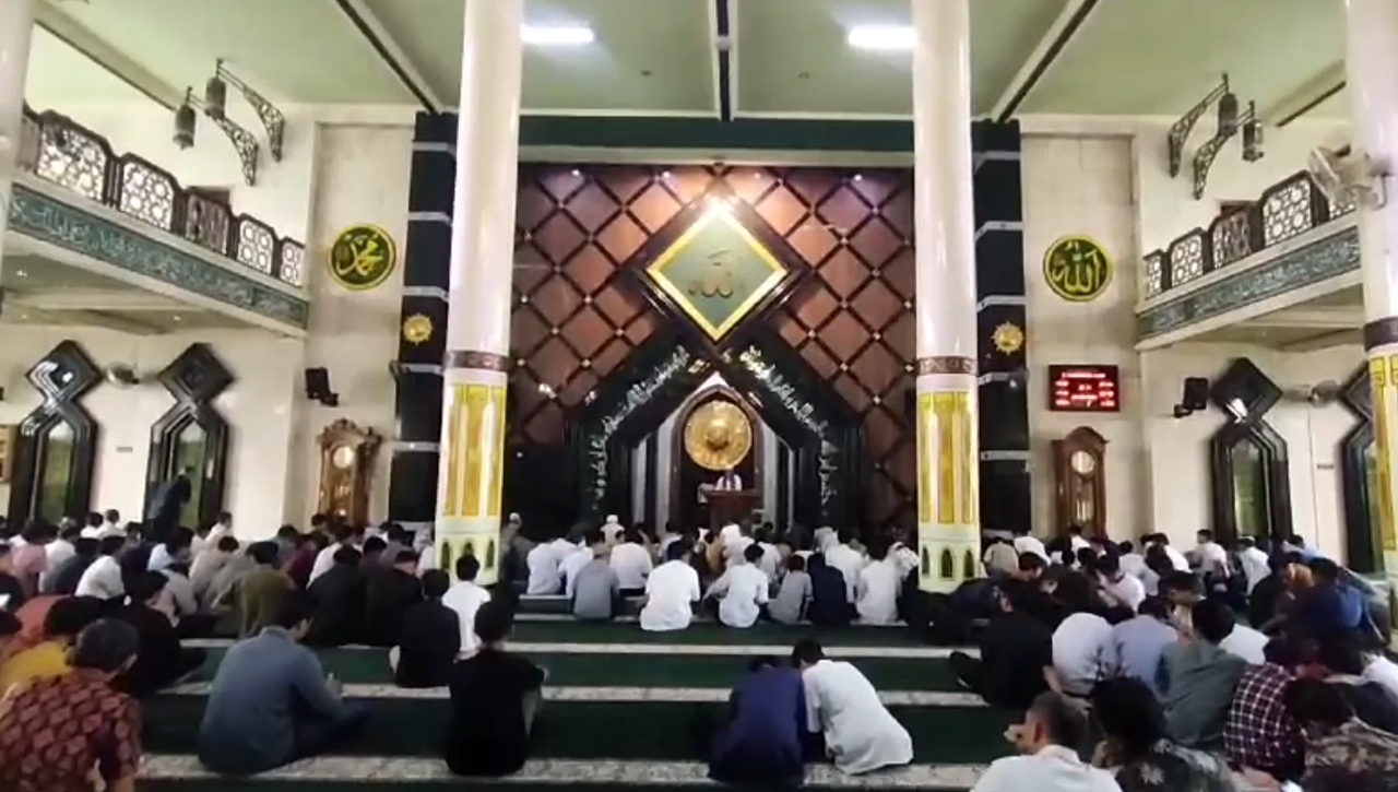 Umat Muslim Ciamis Diajak Itikaf Di Masjid, Berburu Lailatul Qadar Diakhir Bulan Ramadan 