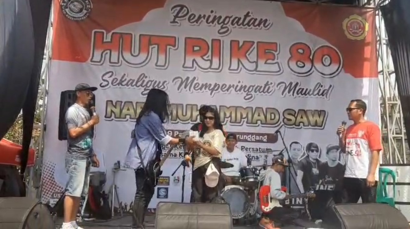 Peringati Maulid Nabi, Warga Pasanggarana Kota Tasikmalaya Gelar Bazar UMKM dan Tablig Akbar