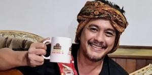 Raden Dicky Candra: Sang Seniman Multitalenta dan Nahkoda Baru Tasikmalaya