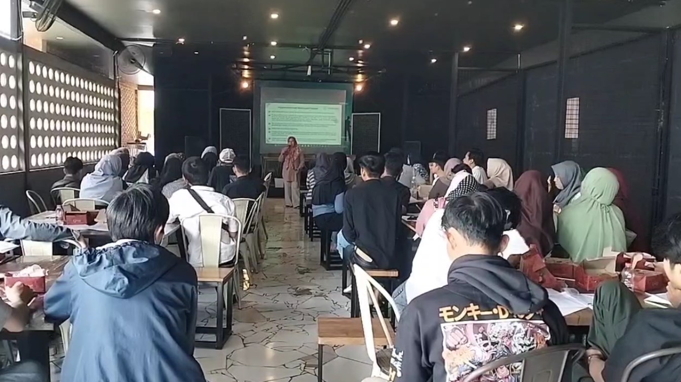 Penuhi Syarat Penerbitan Sertifikat LSHS, Puluhan Relawan SPPG Ikuti Pelatihan Keamanan Pangan