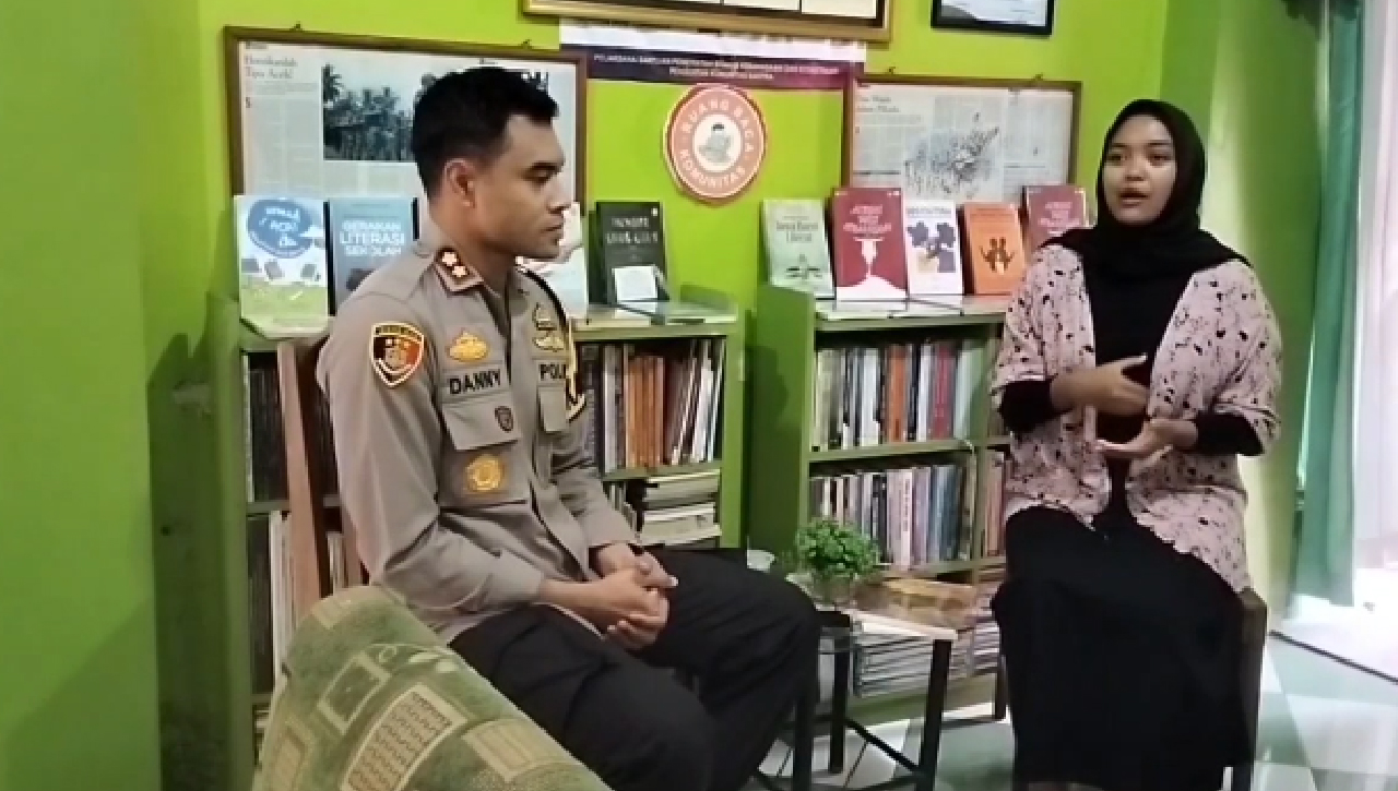 Polisi Ajak Masyarakat Untuk Melek Literasi Politik, Tangkal Hoax, Dukung Pilkada Damai