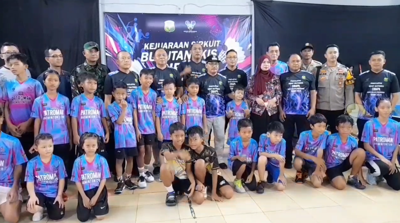Jaring Bibit Unggul Melalui Turnamen Bulu Tangkis Cibapa, Wawali Apresiasi Turnamen Kategori Pelajar