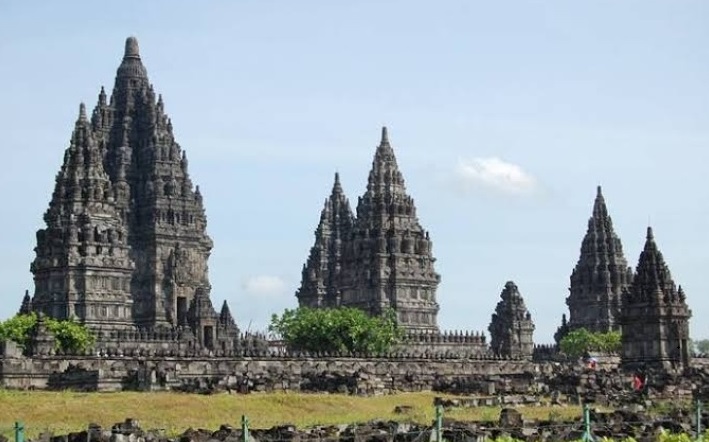 Menjelajahi Warisan Megah, Jumlah Candi yang Mengagumkan di Indonesia