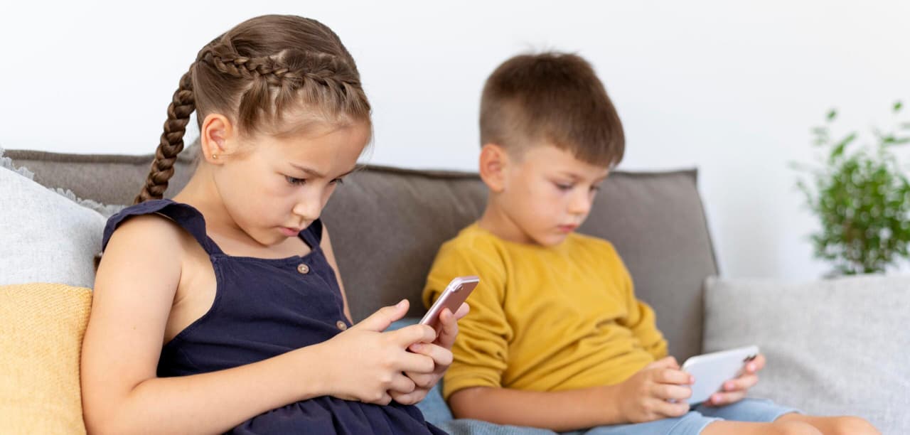 Jangan Terlambat! Dampak Buruk Radiasi dan Konten Digital bagi Otak Anak