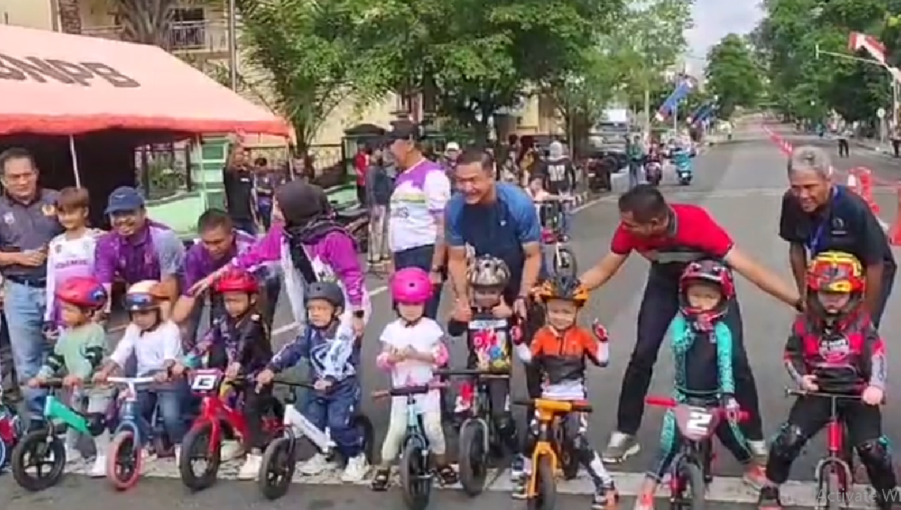 Jaring Atlet Balap Sepeda Lewat Galuh Youth Criterium 2024, Hilangkan Kebiasaan Anak  Ketergantungan Gadget