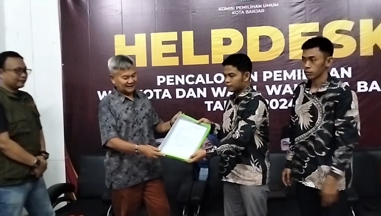 Akhmad Dimyati Gandeng Alam Mbah Dukun Maju Di Pilkada Banjar, Daftar Ke KPU Melalui Jalur Perseorangan 