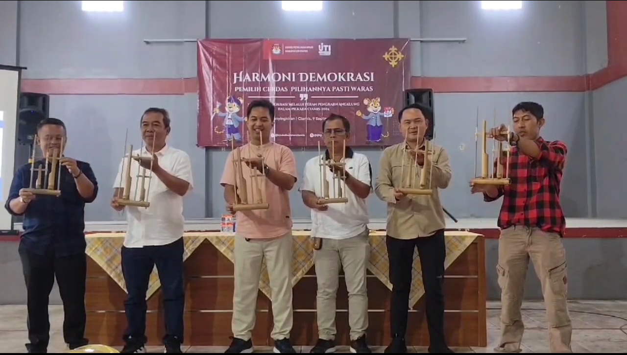 Suksesnya Pilkada Ciamis, Komunitas Angklung Jadi Sasaran Sosialisasi Pilkada