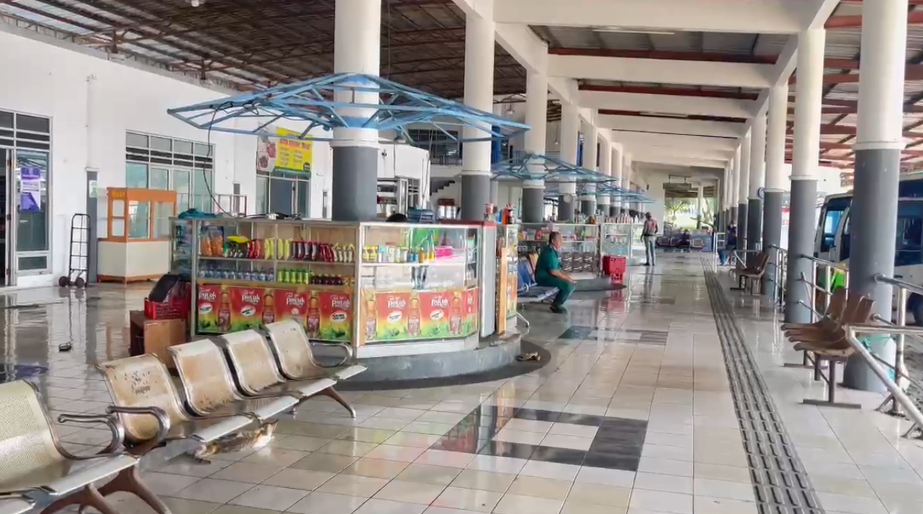 Sampah di Kalektoran Sampai ke Sungai Mulai Dibersihkan, Dinas LH Sebut Armada Sampah Sempat Diservis