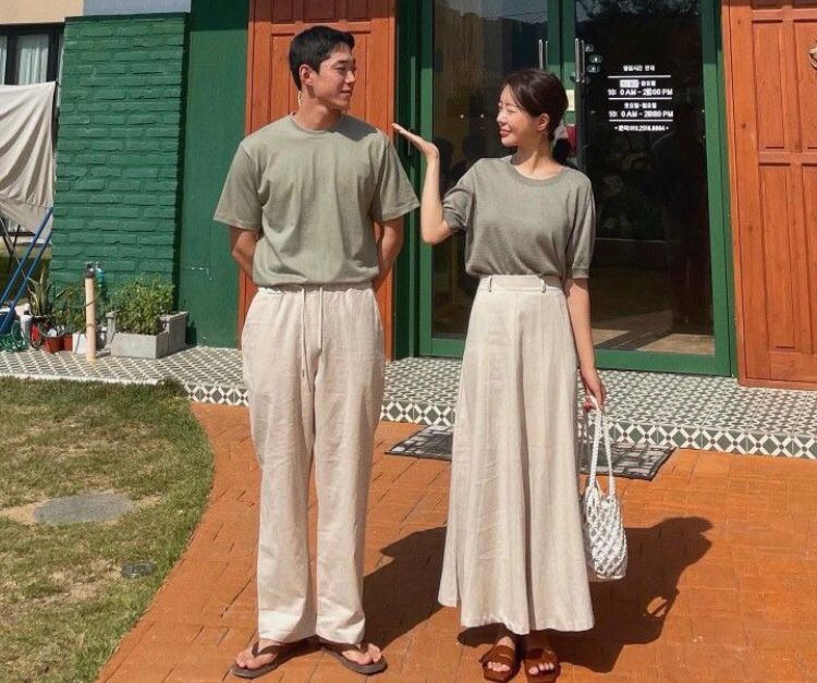 Pecinta Outfit Bumi Wajib Kumpul! 7 Kombinasi Warna Outfit Ini Dijamin Bikin Kamu Makin Stylish di Bumi