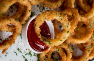 Resep Rahasia Cara Membuat Onion Ring yang Renyah dan Gurih, Cocok untuk Cemilan Sore