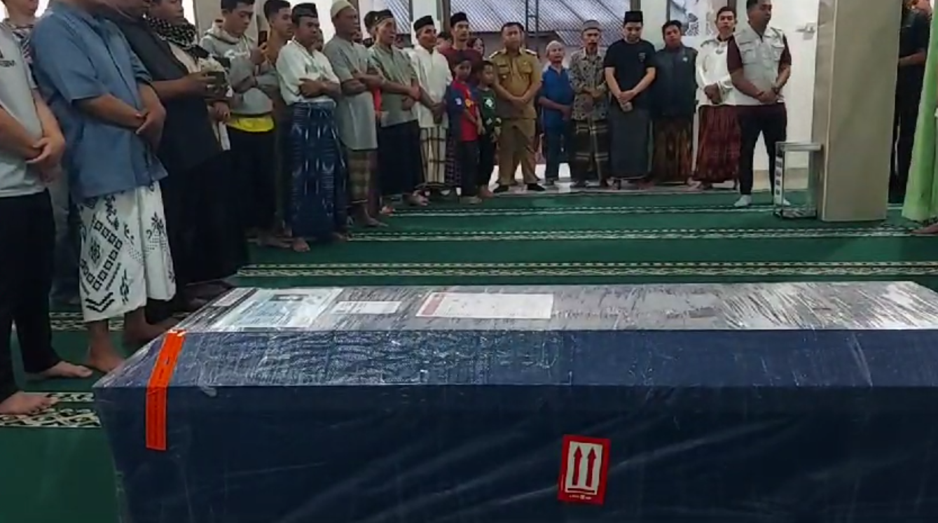 Gubernur Jabar Bantu Pulangkan Jenazah Nelayan Asal Kota Tasik yang Meninggal Saat Bekerja di Kalimantan