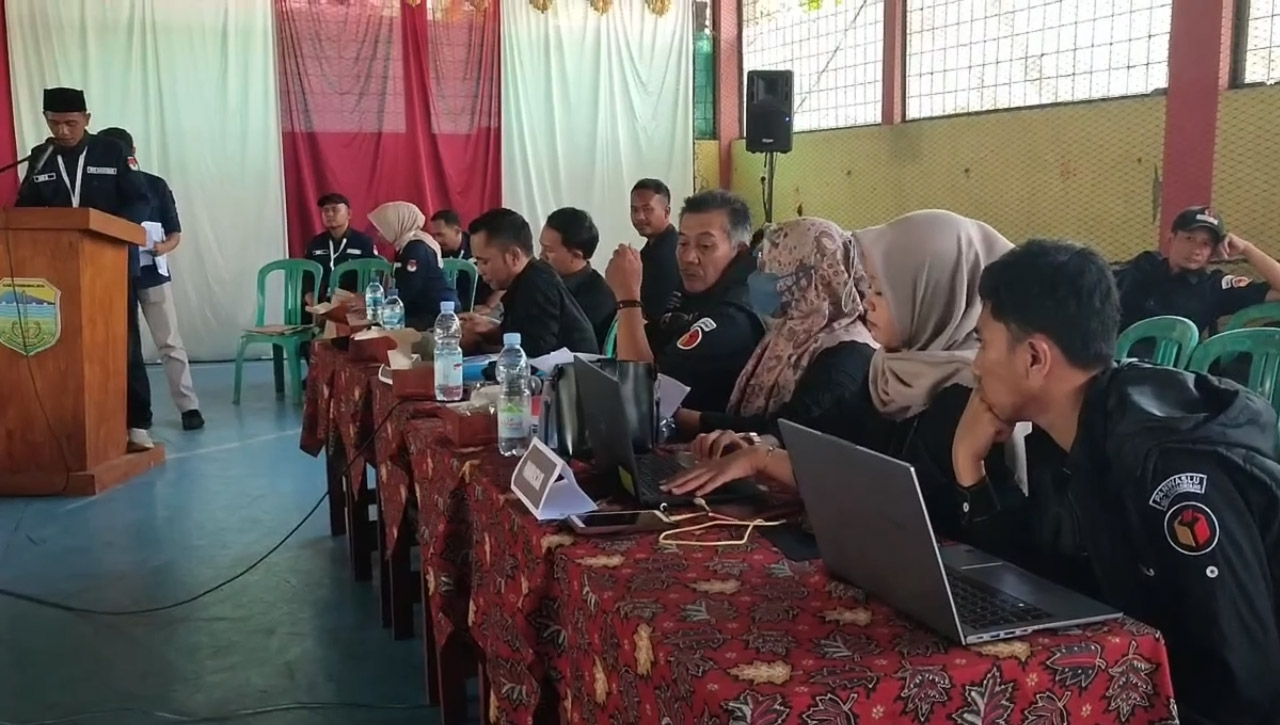 Iip Miptahul Paoz Hormati Putusan MK, Ajak Masyarakat Tenang dan Serukan Kedamaian  