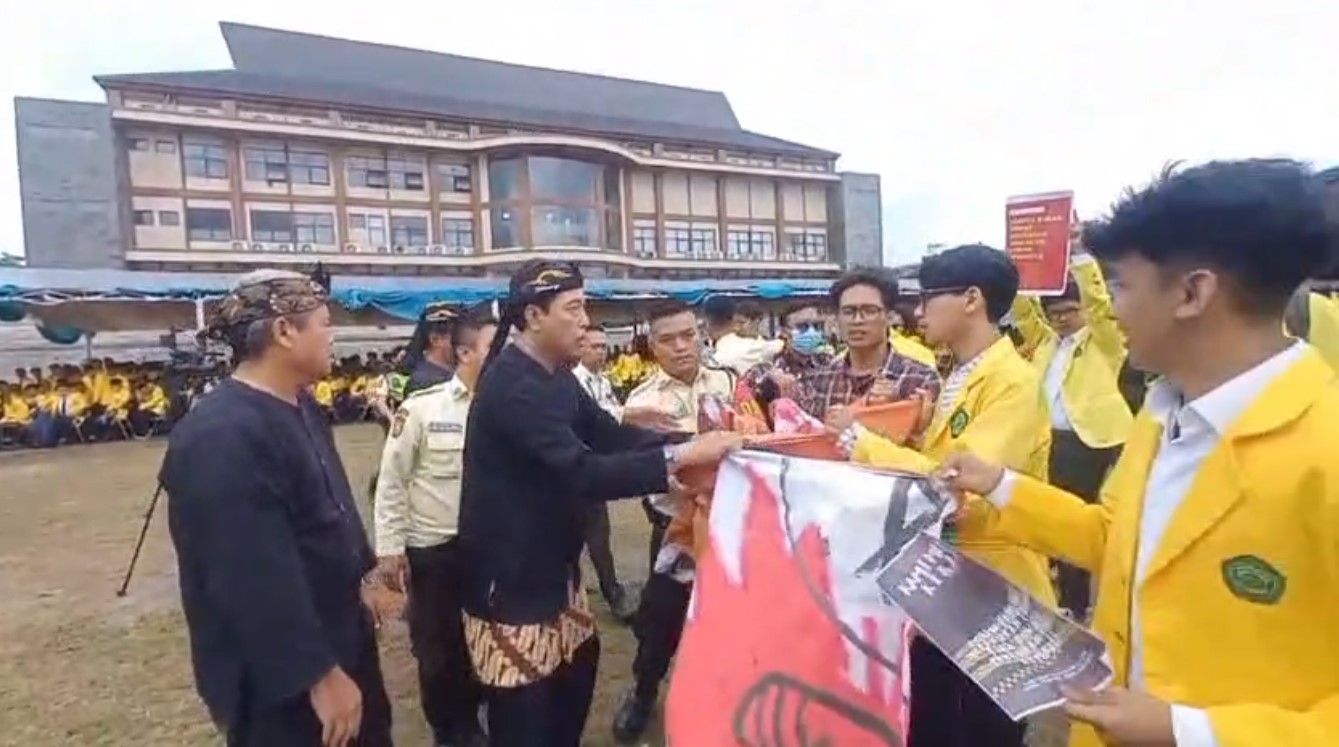 Mahasiswa UNSIL Gelar Aksi, Minta Kejelasan Kasus Kekerasan Seksual Oknum Dosen