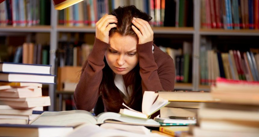 Sering Menunda Pekerjaan? Mungkin Kamu Mengalami Prokrastinasi