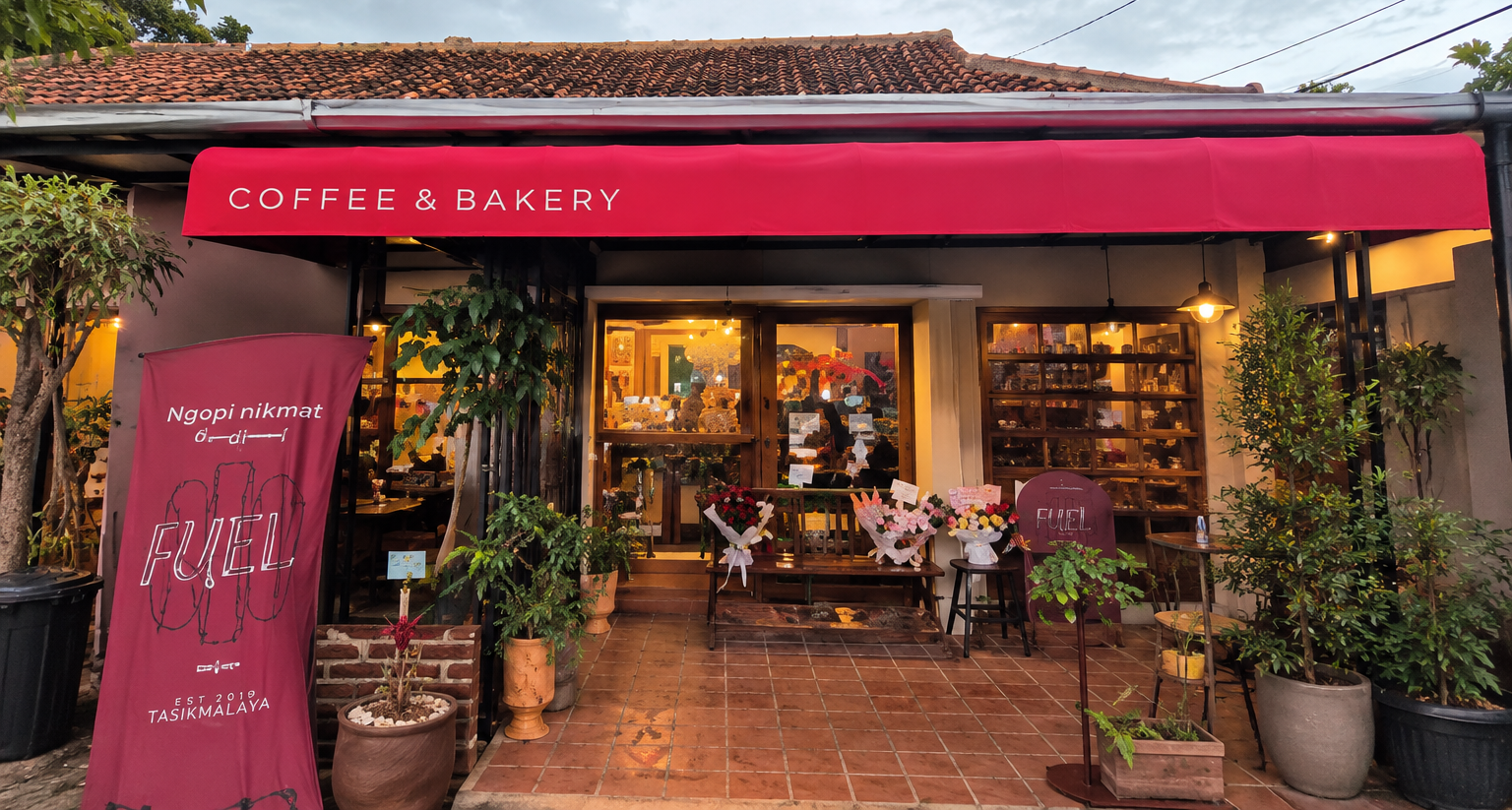 UEL Coffee & Bakery Tasikmalaya Mengusung Konsep Artisan Bakery dengan Memadukan Sajian Kopi 